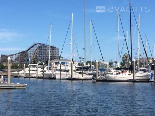 Kemah Boardwalk Marina