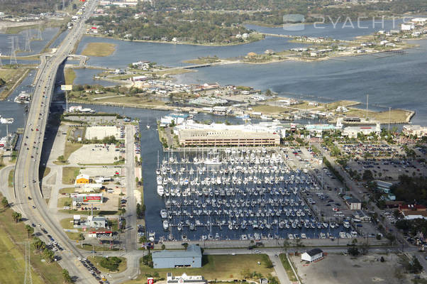 Kemah Boardwalk Marina