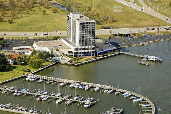 Nassau Bay Hilton Marina