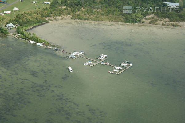 Plunder Bay Marina