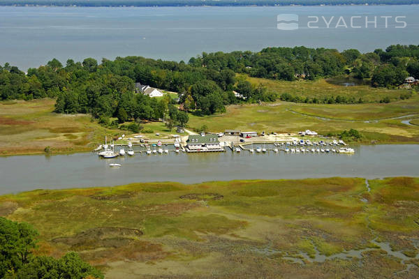 Brown's Marina