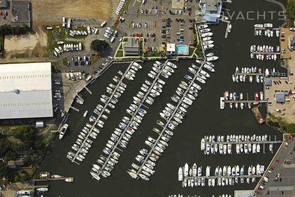 Vinings Landing Marina