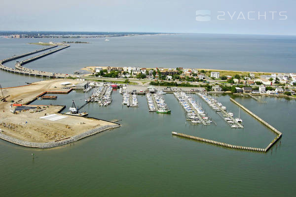 Willoughby Harbor Marina