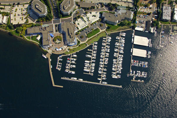 Carillon Point Marina