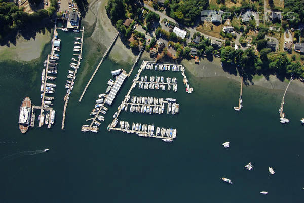 Eagle Harbor Marina