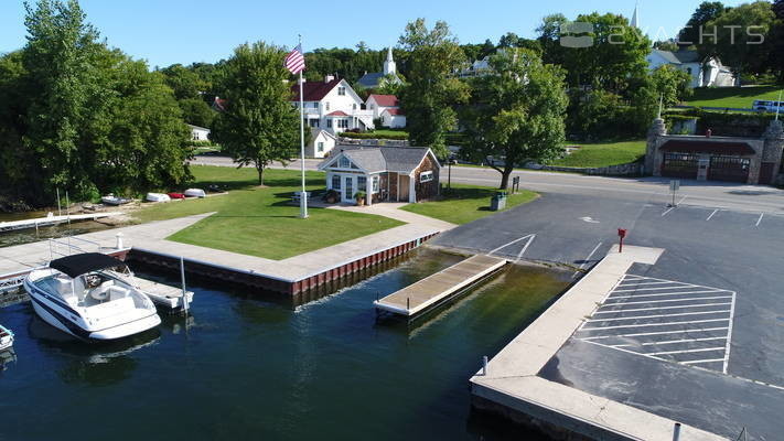 Ephraim's Firehouse Dock