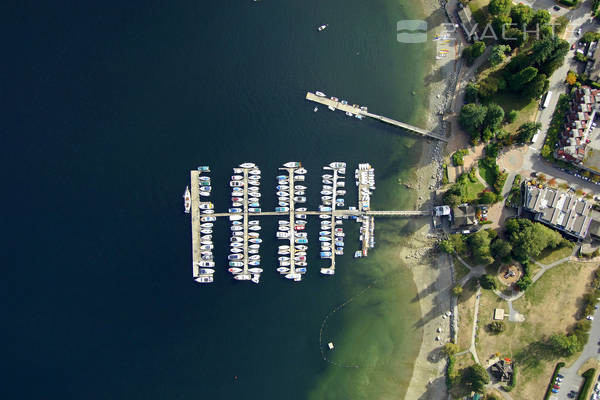 Deep Cove Yacht Club