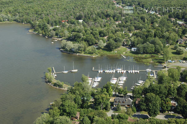 Ile Perrot Marina