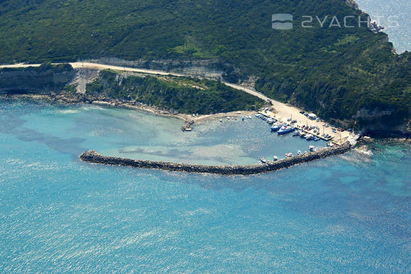 Agios Stefanos Avliotes Marina