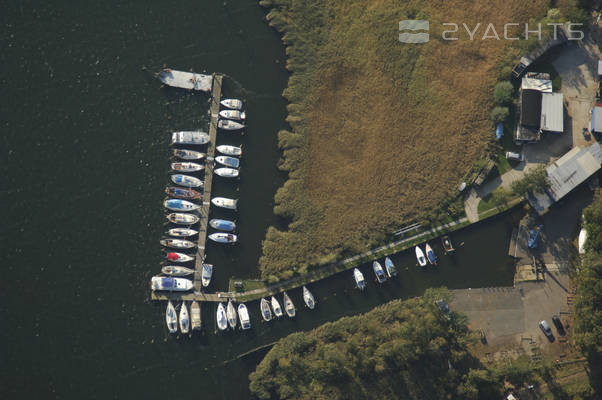 Herreninsel Marina