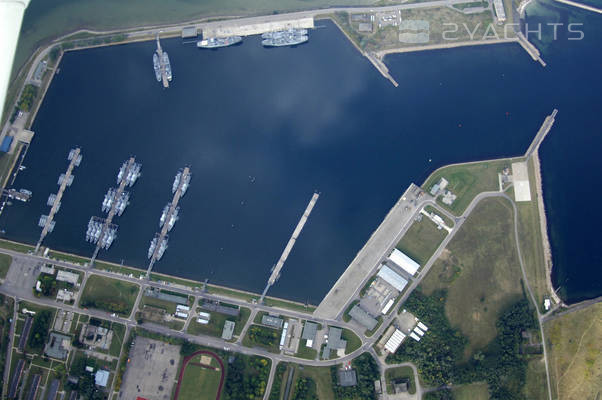 Weidefeld Harbor Marina