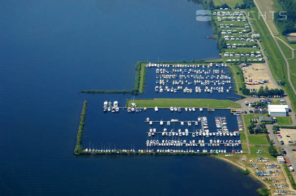 Flevostrand Yacht Harbor