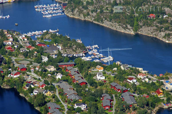 Askoy East Marina