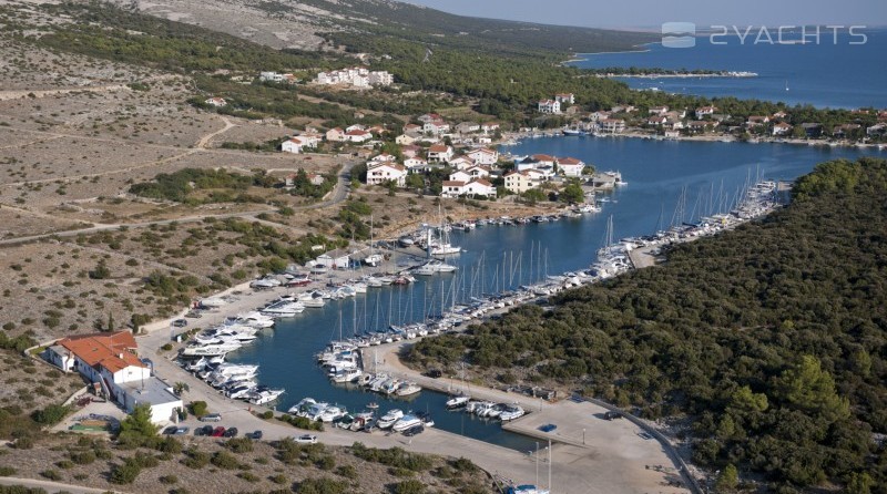 ACI Marina Simuni