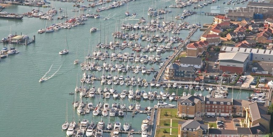 East Cowes Marina