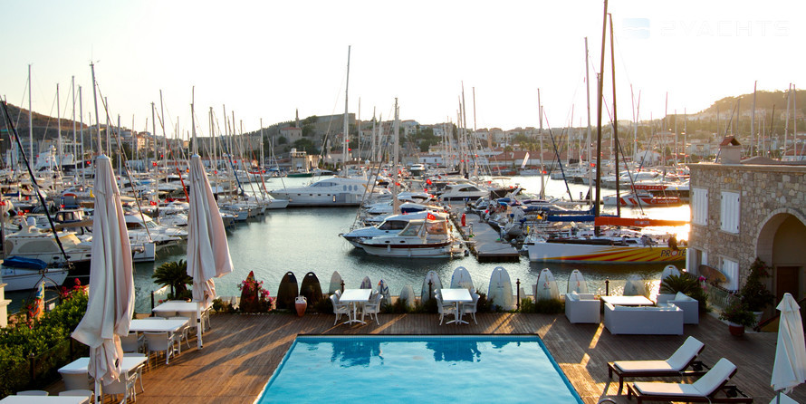 IC Cesme Marina