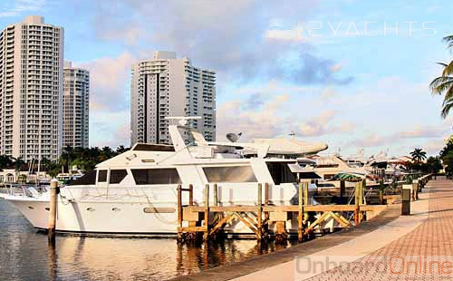 Loggerhead Marina Aventura