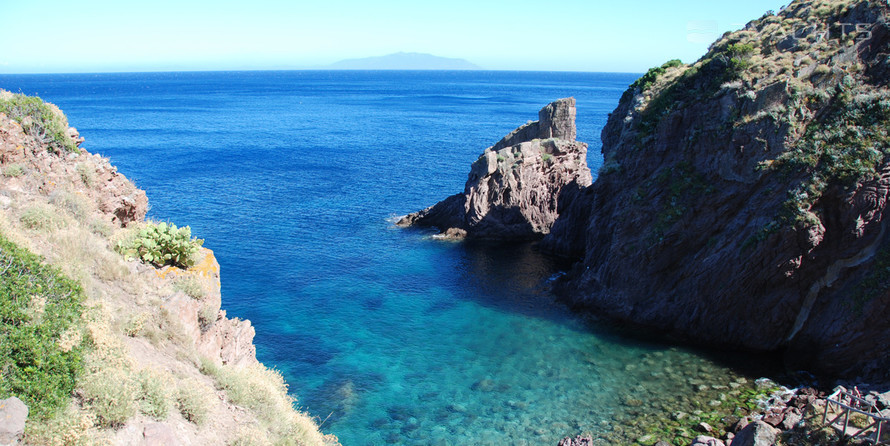 Marina di Capraia Isola