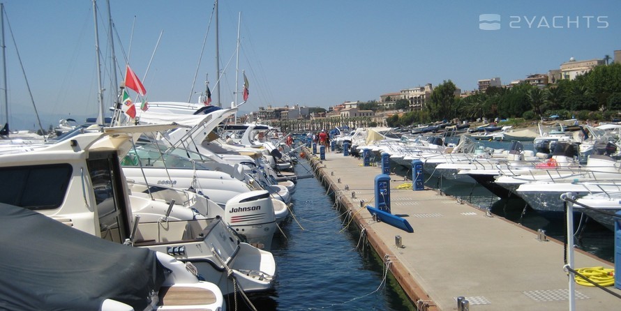 Poseidon Marina