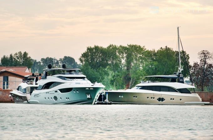 Venezia Certosa Marina