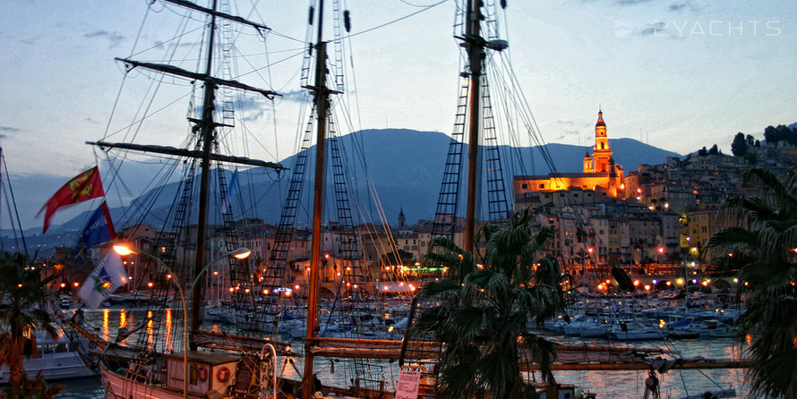 Vieux Port de Menton