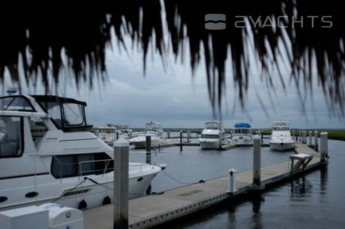 Oyster Bay Harbour Marina