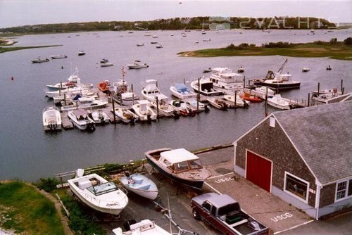 Stage Harbor Yacht Club