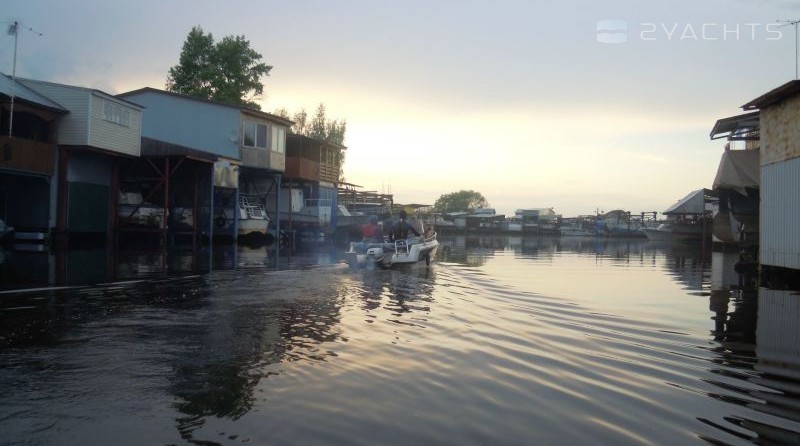 Водно моторный клуб "Глобус"