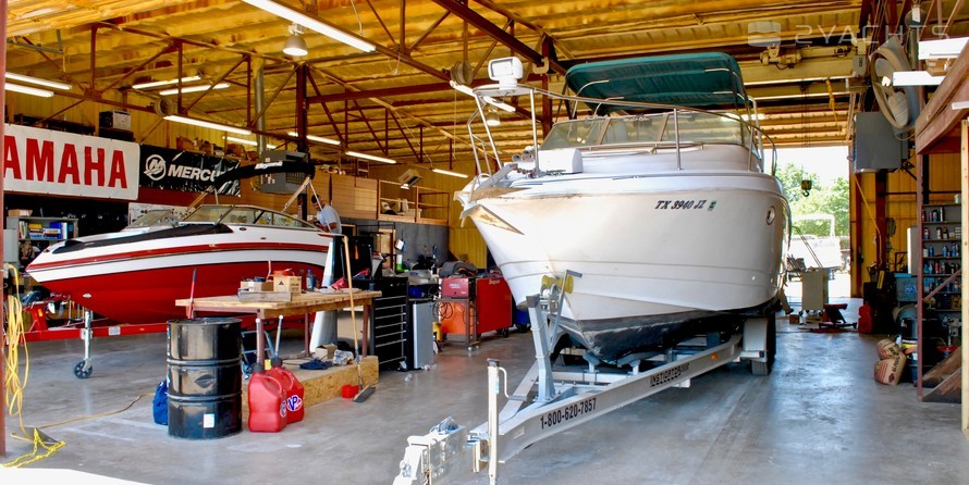 Uncle Gus’ Marina and Resort on Lake Whitney