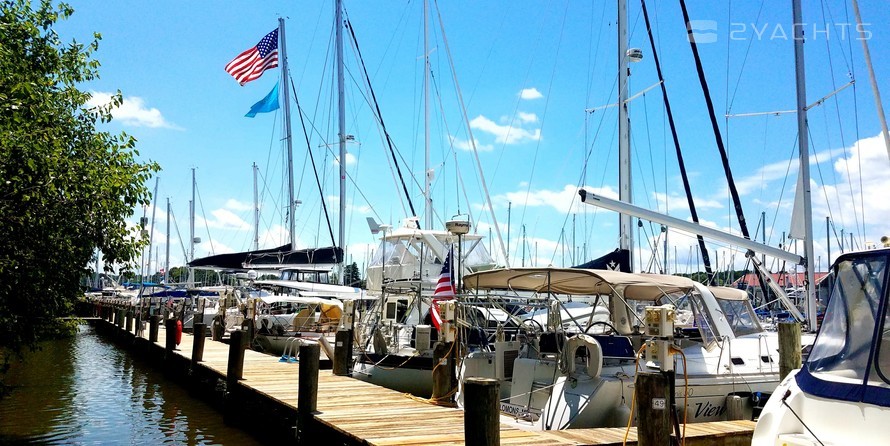 Shipwright Harbor Marina