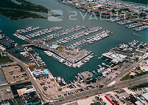 Schooner Island Marina