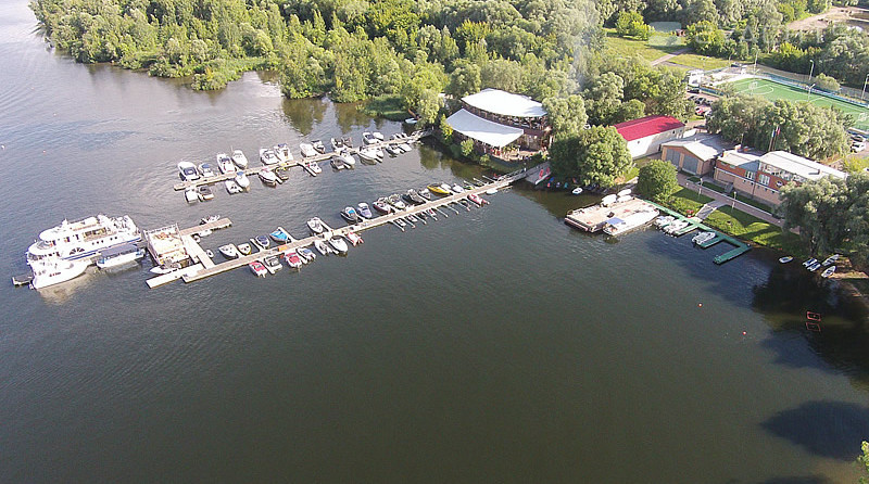 The yacht port "Strogino"