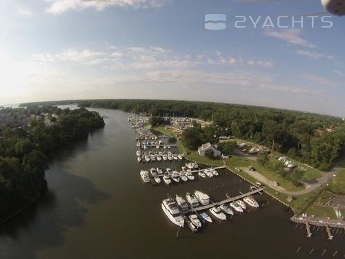 Middle River Landing Marina