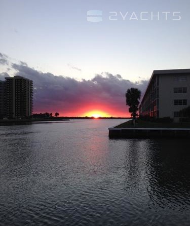 North Palm Beach Marina