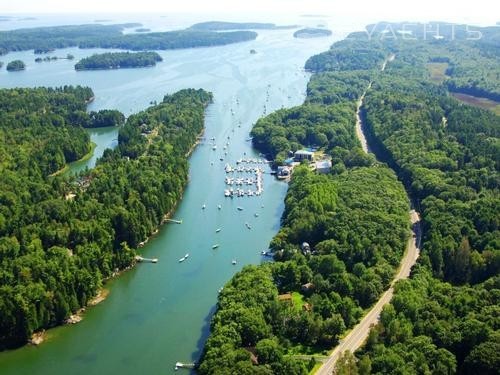 Great Island Boat Yard