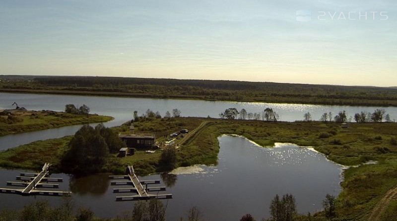 Yacht club "Admiral's Bay"