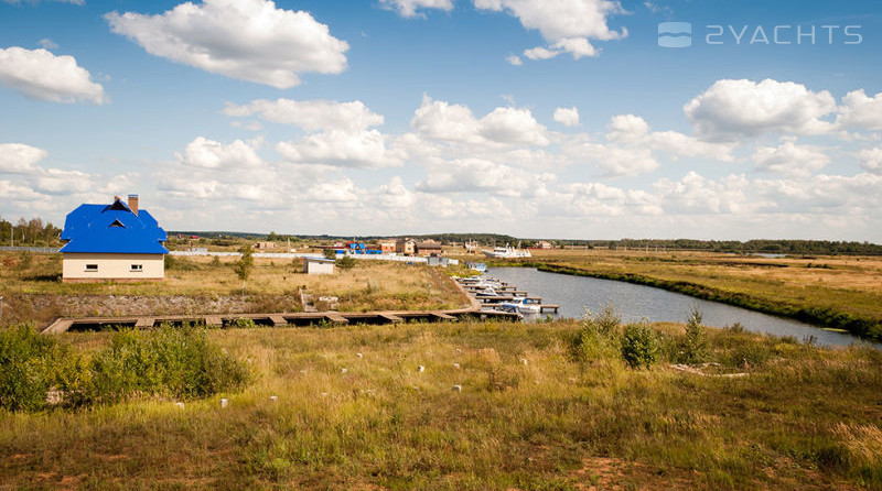 Parking of yachts and boats "Volga coast"