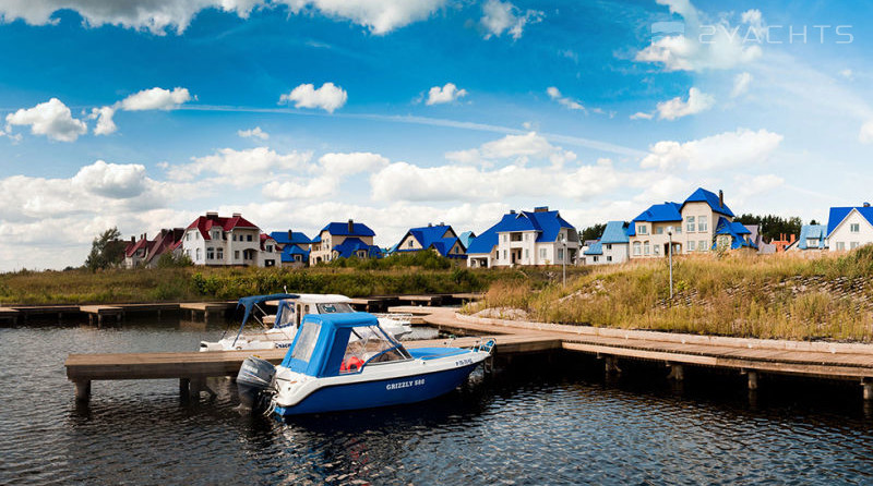 Parking of yachts and boats "Volga coast"