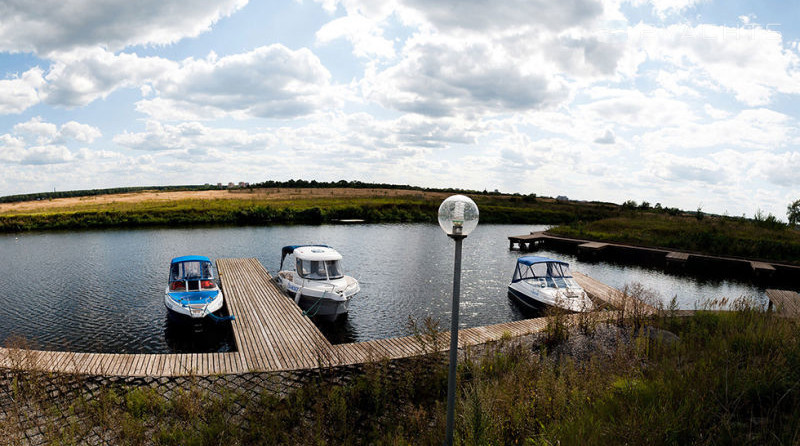 Parking of yachts and boats "Volga coast"