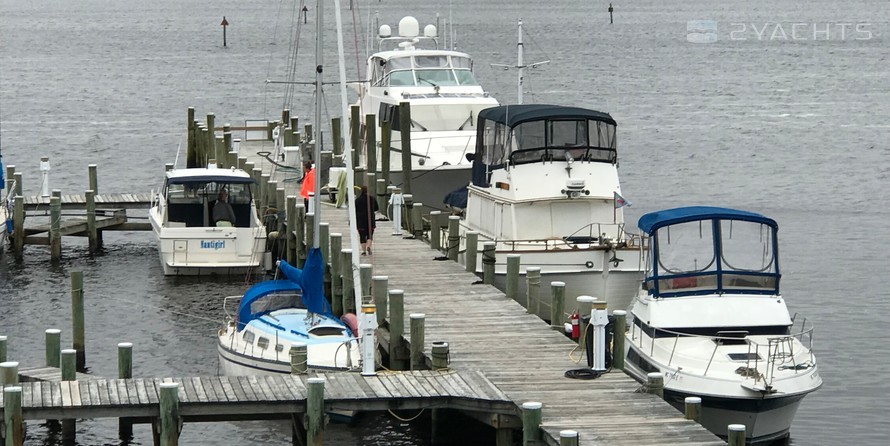 Dowry Creek Marina