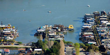 A-Dock Floating House Docks