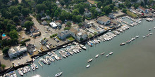 B & G Marina