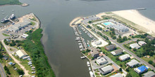 Lewes Yacht Club Marina