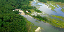 Aucoot Cove Boat Yard