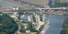 Ashtabula Yacht Club