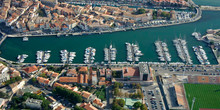 Bassin De Ferrieres Marina