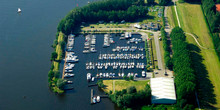 Yachtharbor/Watersportcentrum De Eemhof