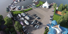 Yacht club "Komandor"