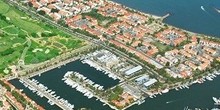 Marina Americo Vespucio