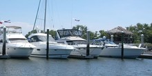 Oyster Bay Harbour Marina